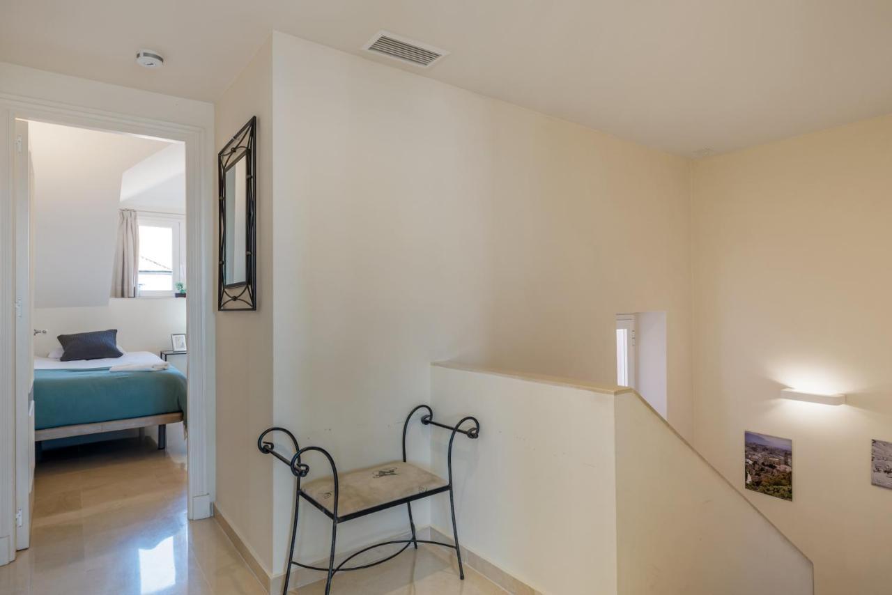 דירות Luxury Penhouse, Sotogrande Marina - Located In An Exclusive Island Of The Marina מראה חיצוני תמונה